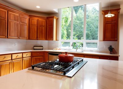 Update the Look of Your Kitchen with Cabinet Refinishing!